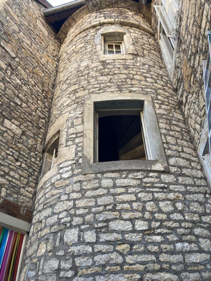 Ancien Hotel Plein De Charme Baume-les-Dames Exterior photo